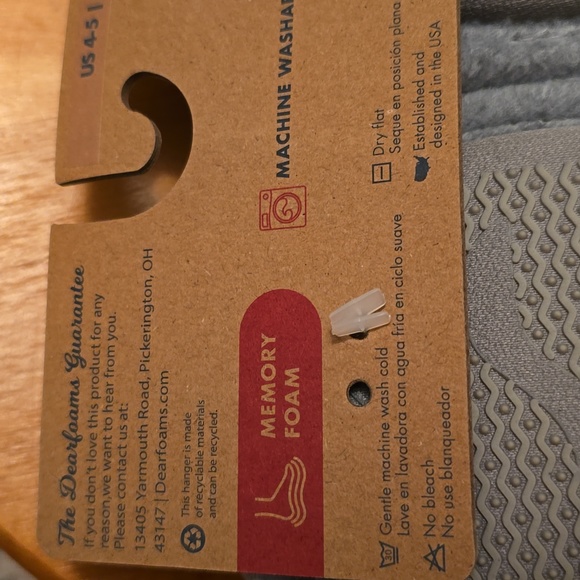 DEARFOAMS BRAND BOYS GRAY AND BLUE SHARK SLIPPERS SIZE 4/5 - Picture 9 of 14